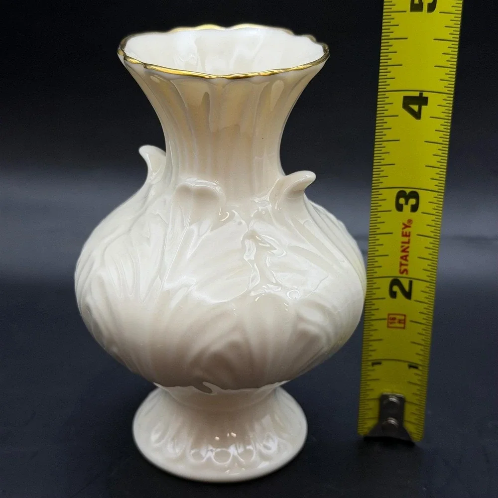 Vtg Lenox 2pc Mixed Lot Ivory Cream 24K Gold Bud Vase Grape Harvest Mini Pitcher